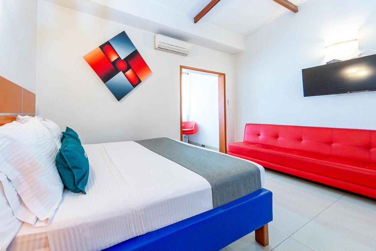 Ayenda Optimum Hotel Pereira Bagian luar foto
