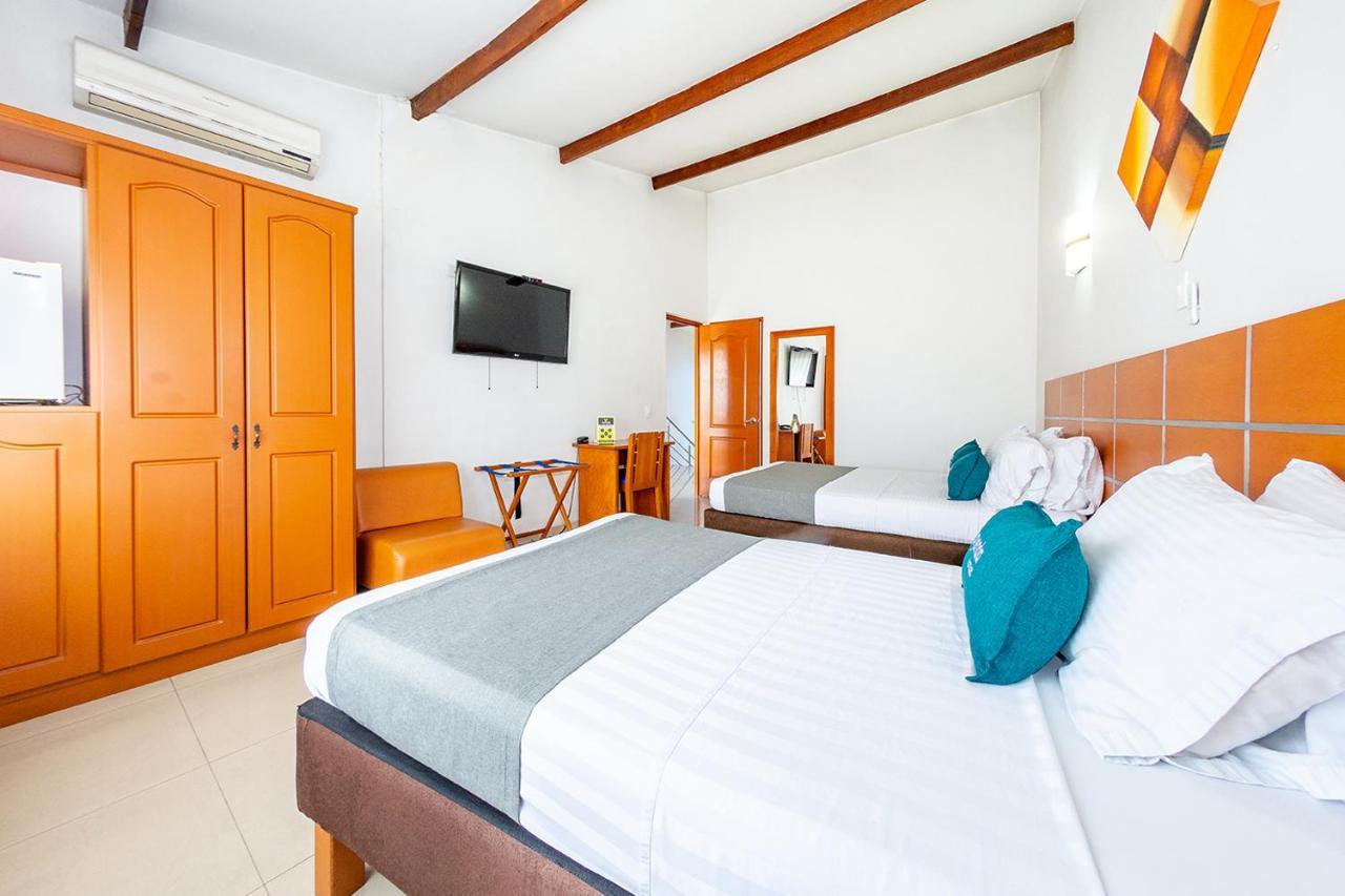 Ayenda Optimum Hotel Pereira Bagian luar foto